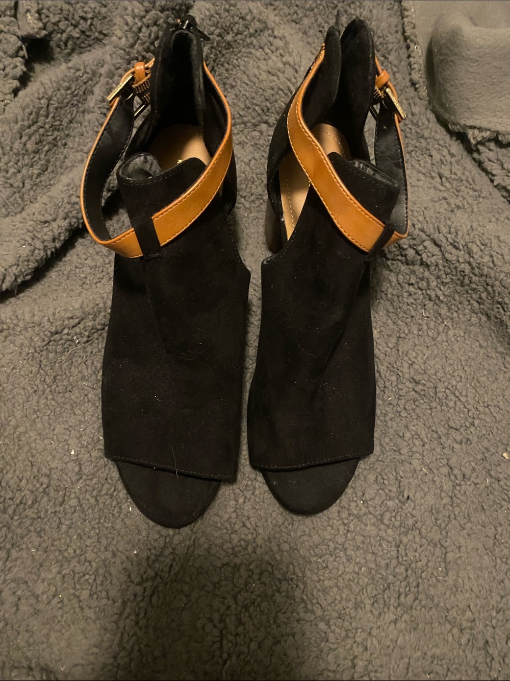 Kenneth Cole Reaction Black Suede Open-Toe Heels with Tan Ankle Strap